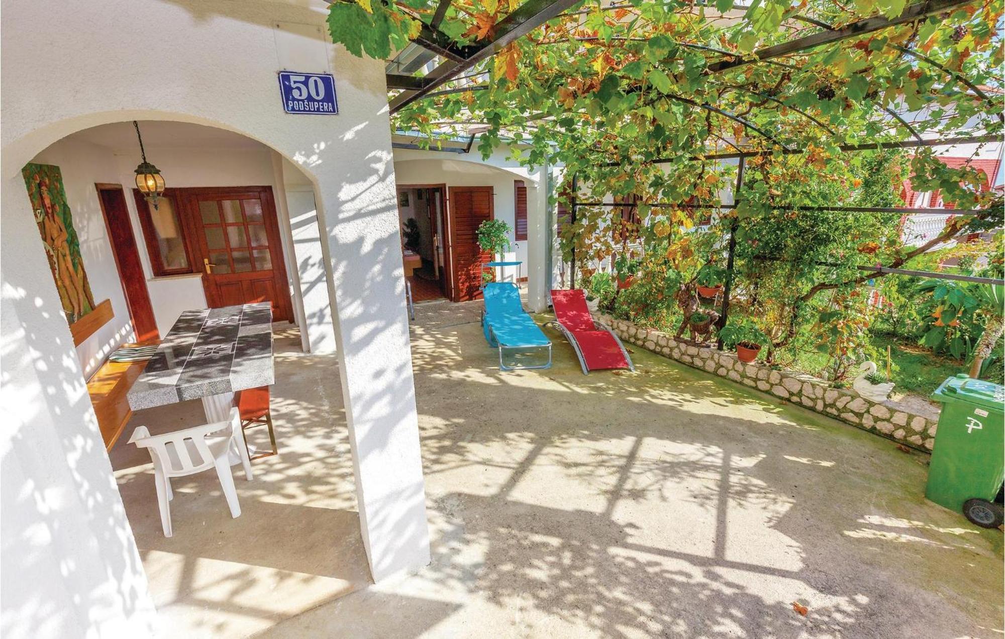 1 Bedroom Cozy Apartment In Crikvenica Exterior photo